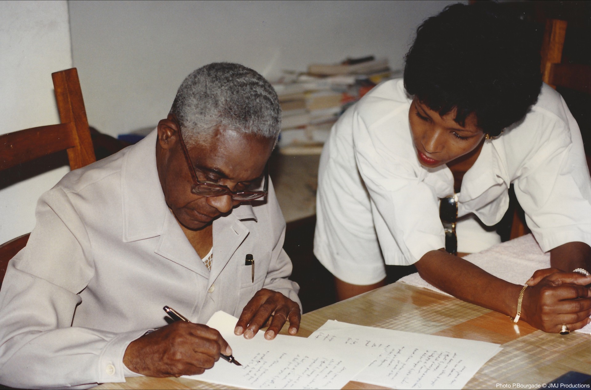 cinematheque-ideale-des-banlieues-du-monde-aime-cesaire-une-voix-pour-l-histoire_aime-cesaire-euzhan-palcy-philippe-bourgade_euzhan-palcy.jpg