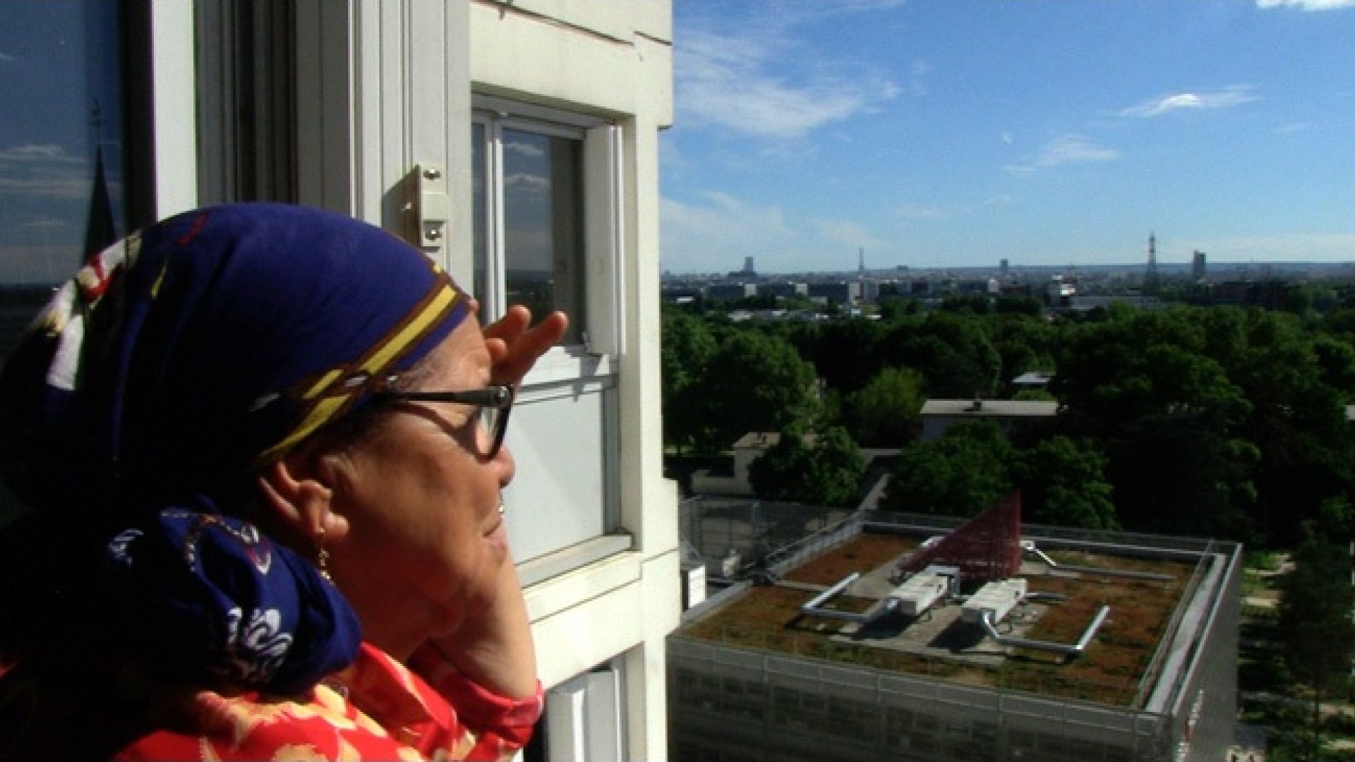 cinematheque-ideale-des-banlieues-du-monde-tata-milouda_tata-milouda-nadja-harek-2017-c-varan.jpg